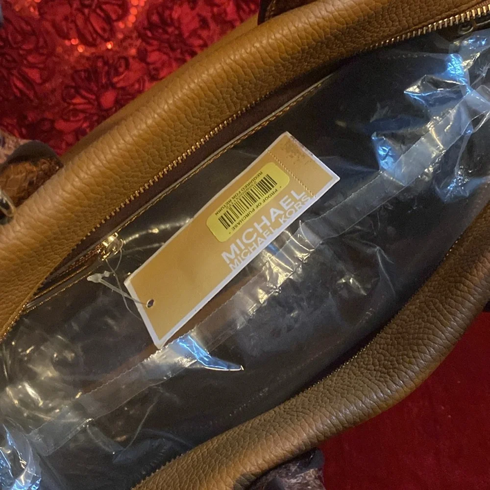 NWT Michael Kors Purse - Picture 8 of 12